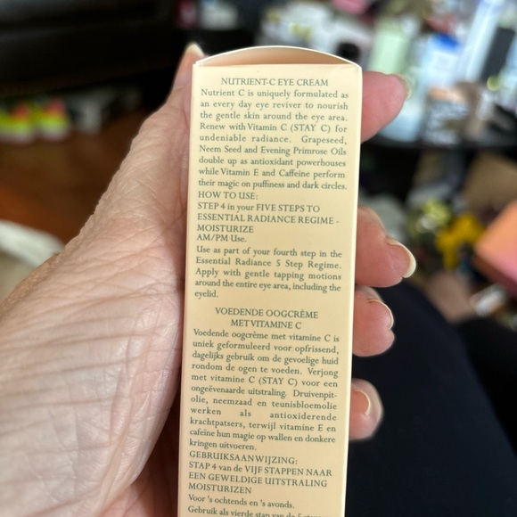 Kat Burki Nutrient C  Eye Cream 15ml.  New In Box! - Picture 3 of 4